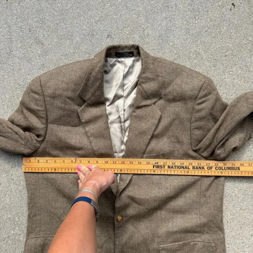 Vintage L.L. Bean Brown Herringbone Sport Coat Blazer Wool Cashmere 46R